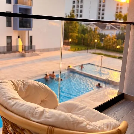 Hola Collection - Poolside Apartament *