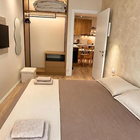 Apartament Hola Collection - Poolside Golem (Tirana)